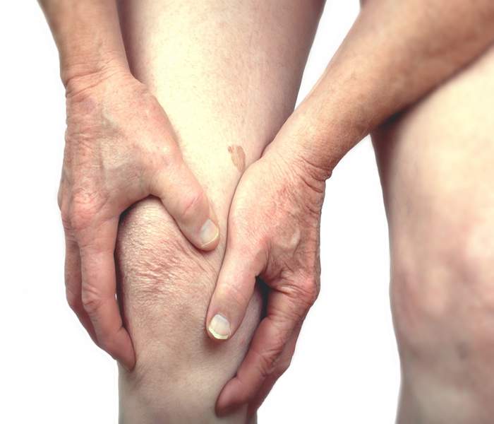 What are some of the most common symptoms of rheumatoid arthritis?