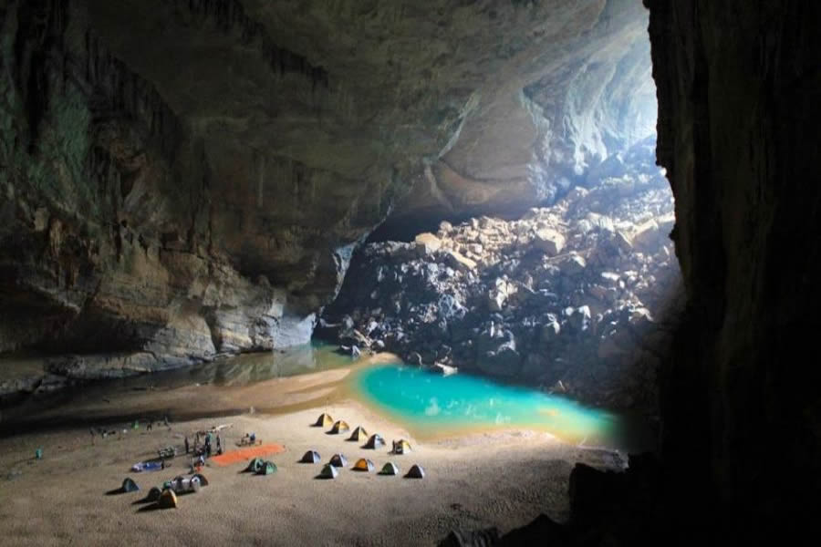 Ogbunike-Caves-in-Anambra