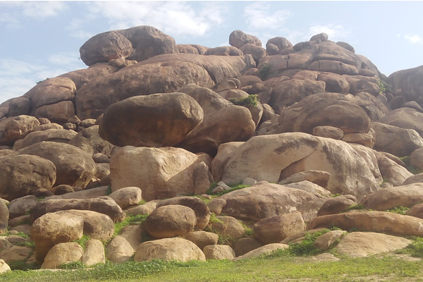 Range of Quasite Rocks