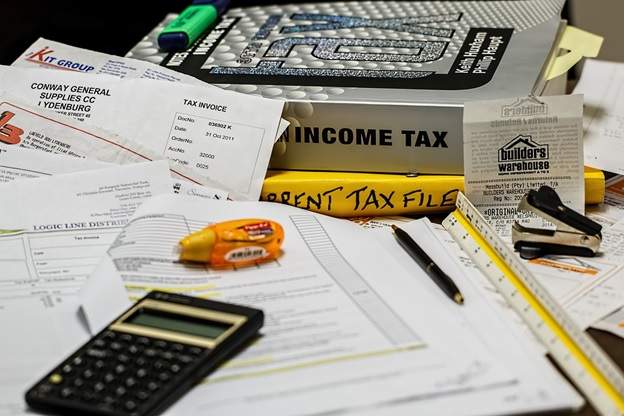 The legal secrets to minimizing your taxes