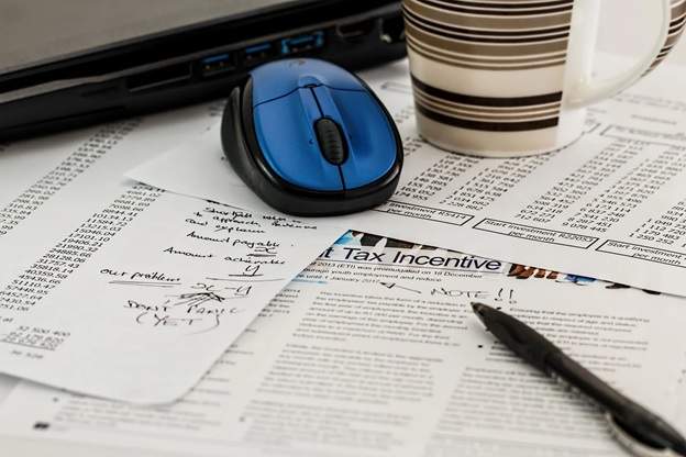 The legal secrets to minimizing your taxes