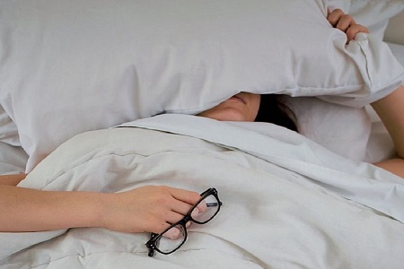 Irregular sleep schedule can lead to bad moods and depression