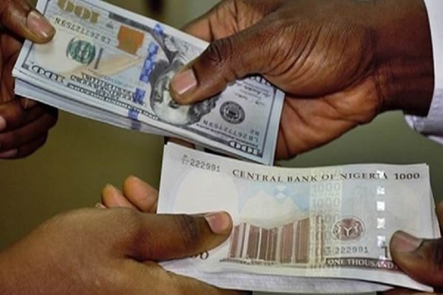 Naira plunges to 1300/$ at parallel market