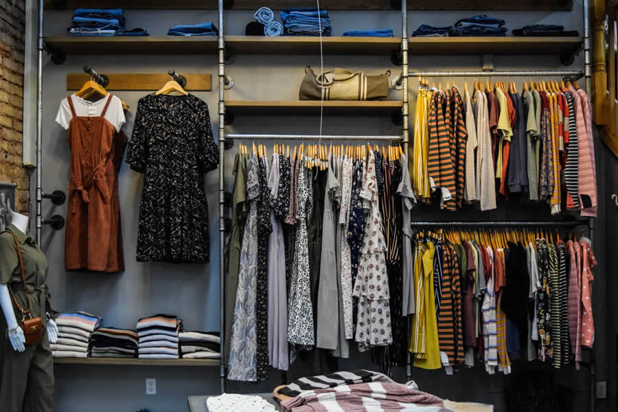 Boutique as an Investment Window for Low-Income Earners